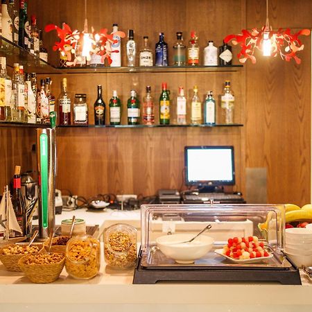 静海酒店 波连萨港 外观 照片